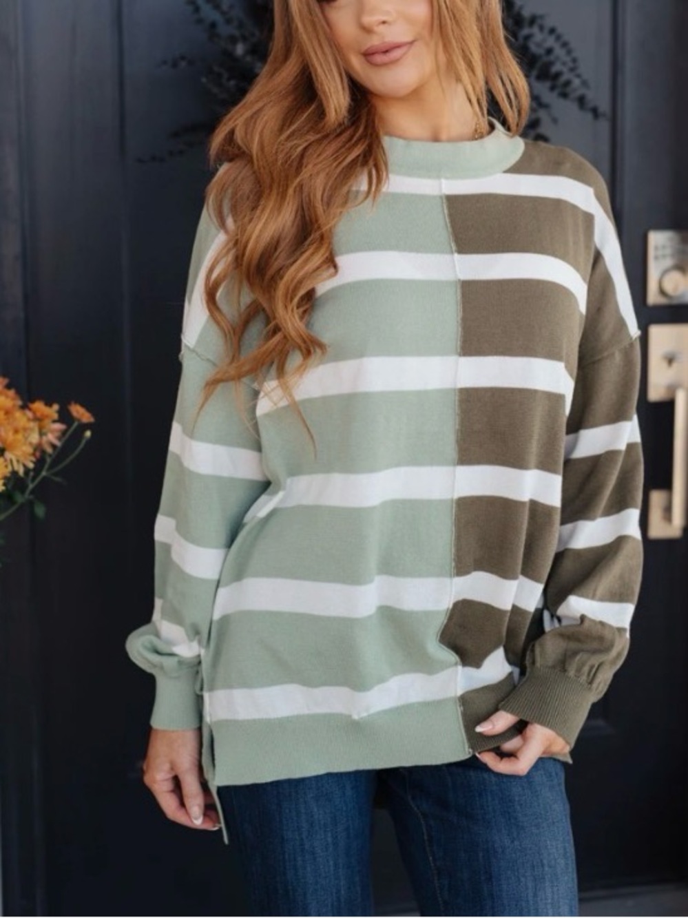 ANDREE BY UNIT Sage Green and White Striped Crewneck Sweater